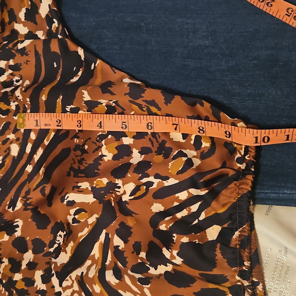 Leopard Print Bomber Jacket - Picture 5 of 7